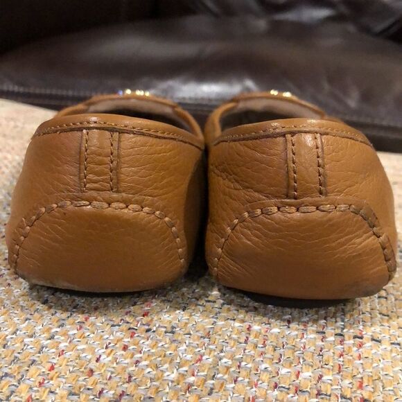 MICHAEL Michael Kors Classic Lillie Leather Moccasin Flats in Luggage Sz 9M - Picture 14 of 16